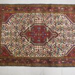 649 2431 ORIENTAL RUG